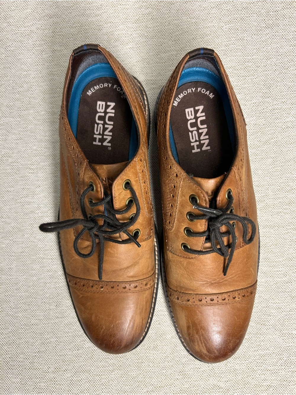 Nunn Bush Men's Tan Leather Oxford Derby Shoes with Black Laces